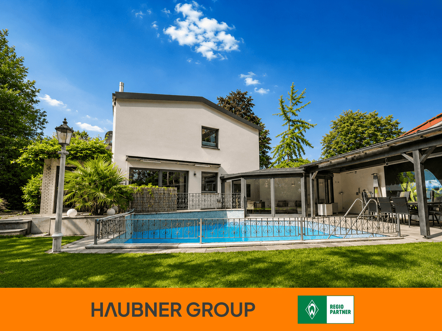 Wohnen wie im eigenen Resort – saniertes Reihenendhaus mit Pool, Sauna & Spa in Bremen-Lesum, 28717 Bremen (Burgdamm Lesum Sankt Magnus)