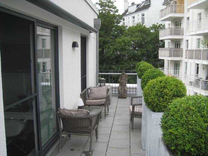 Helle 3-Zimmer-Wohnung in Harvestehude | 107 m² | zwei Dachterrassen | von privat, 20144 Hamburg (Eimsbüttel Harvestehude Hoheluft-Ost Rotherbaum)