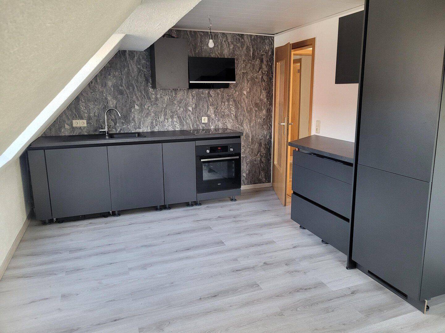 Attraktive 3 – Zimmer – Dachgeschosswohnung in Böhmenkirch, 89558 Böhmenkirch