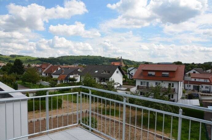 helle und ruhige 2 ZKB Maisonette in Rauenberg, 69231 Rauenberg