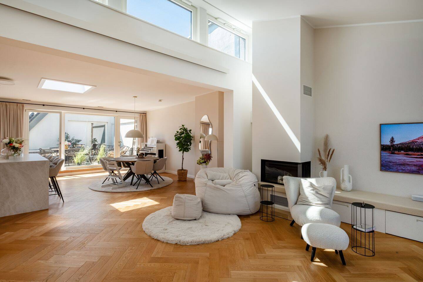 Der Himmel über Berlin! Fantastisches Penthouse mit eleganter Ausstattung und maximalem Komfort, 10249 Berlin (Friedrichshain-Kreuzberg Friedrichshain Prenzlauer Berg)