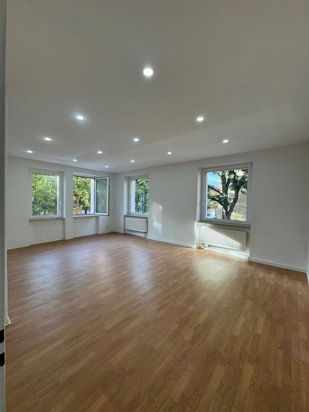 Renovierung 3-ZW mit Balkon Nürnberg Südstadt, 90443 Nürnberg