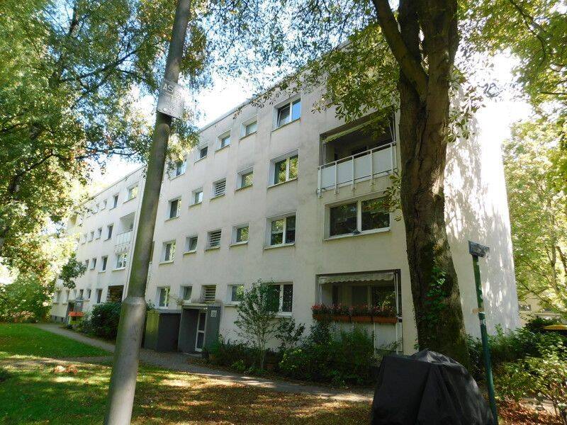 Einzugsbereite EG-Wohnung mit Einbauküche und Balkon!, 44799 Bochum (Altenbochum Querenburg Weitmar Wiemelhausen)