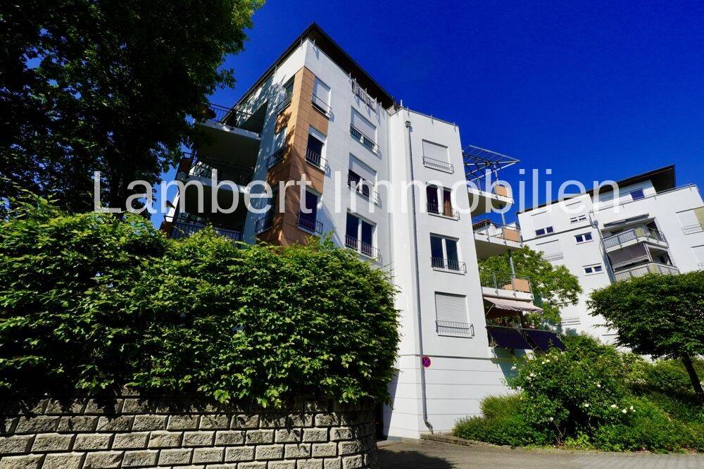 Sehr gepflegte 3-Zimmer-Wohnung mit Sonnenbalkon in Wiesbaden-Kohlheck, 65199 Wiesbaden (Biebrich Dotzheim Frauenstein Wiesbaden)