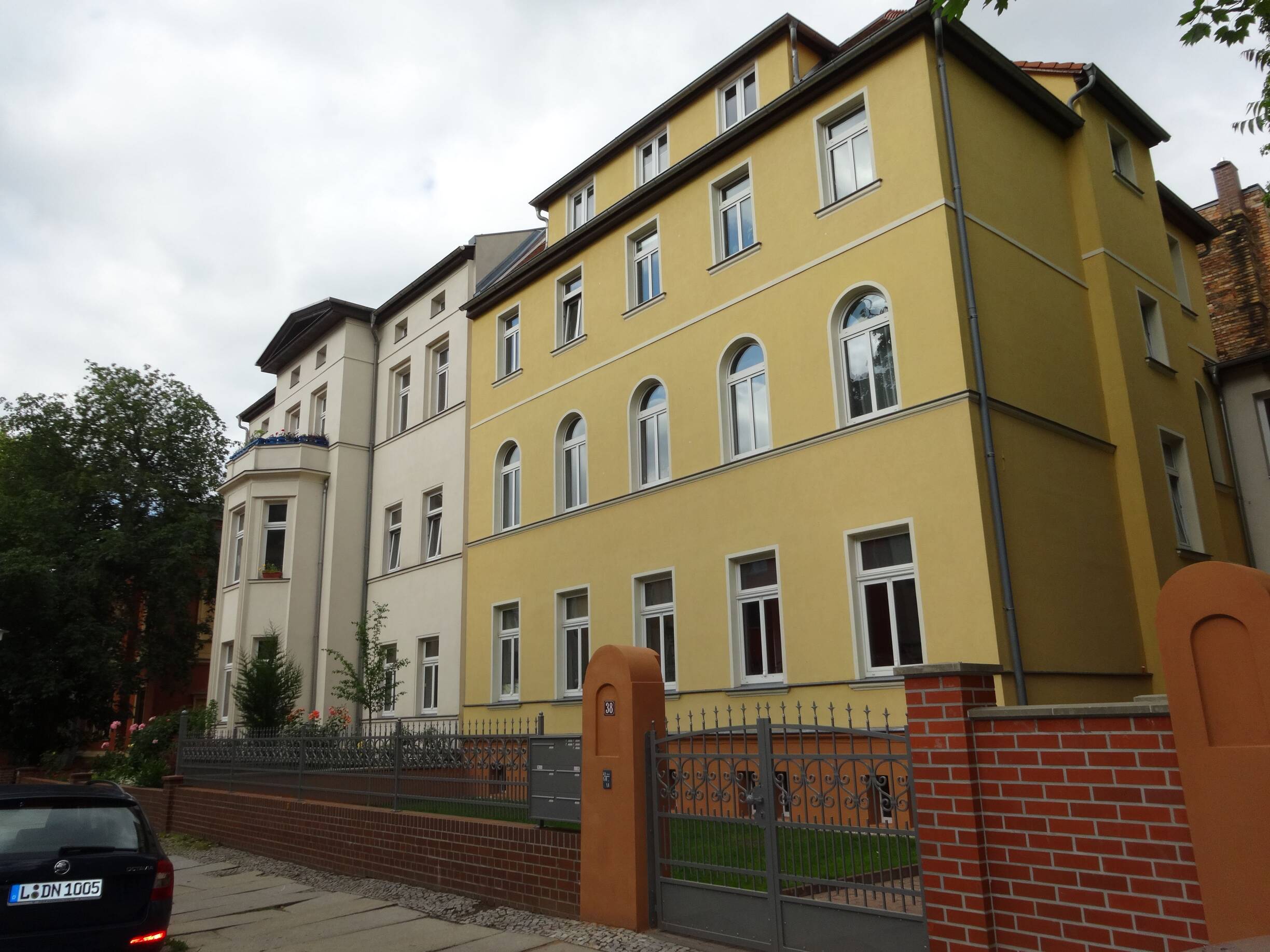 Vermiete sonnige 4 Zimmer Wohnung in Giebichenstein in zentraler ruhiger Lage mit Terrasse und Gäste WC, 6114 Halle (Saale) (Am Wasserturm Giebichenstein Innenstadt Paulusviertel Trotha)