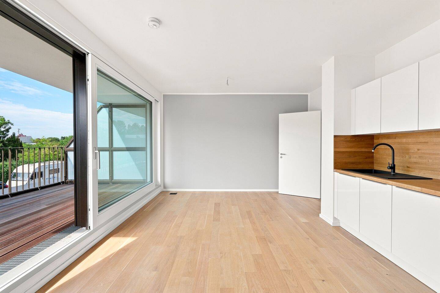 3 Zimmer mit 2 Balkonen und Masterbad, Gäste-WC und Einbauküche I Sofortbezug, 12207 Berlin (Steglitz-Zehlendorf Lichterfelde)