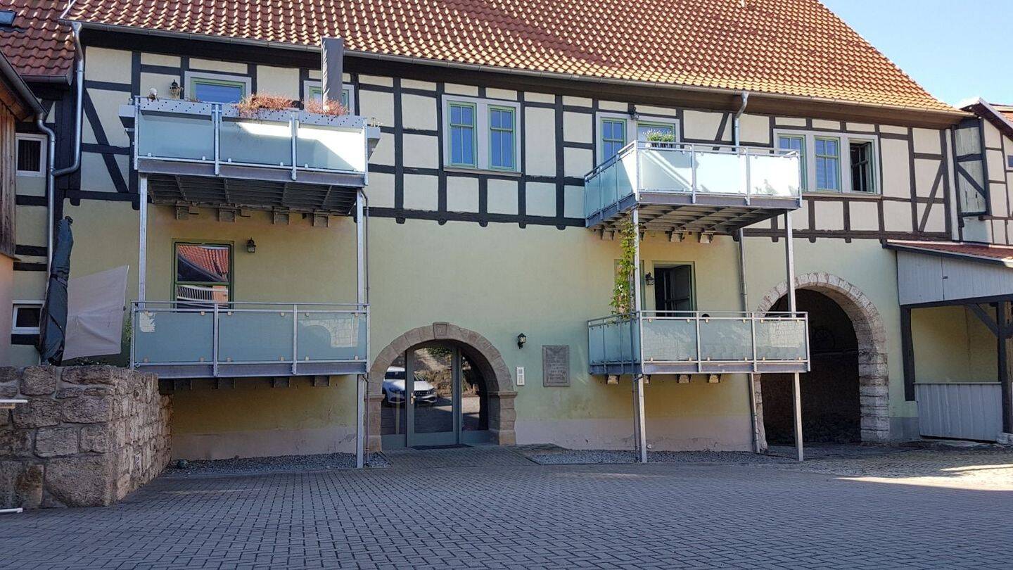 Altstadtwohnung mit besonderem Flair – 3-Zimmer-Wohnung mit Balkon, 99974 Mühlhausen/Thüringen