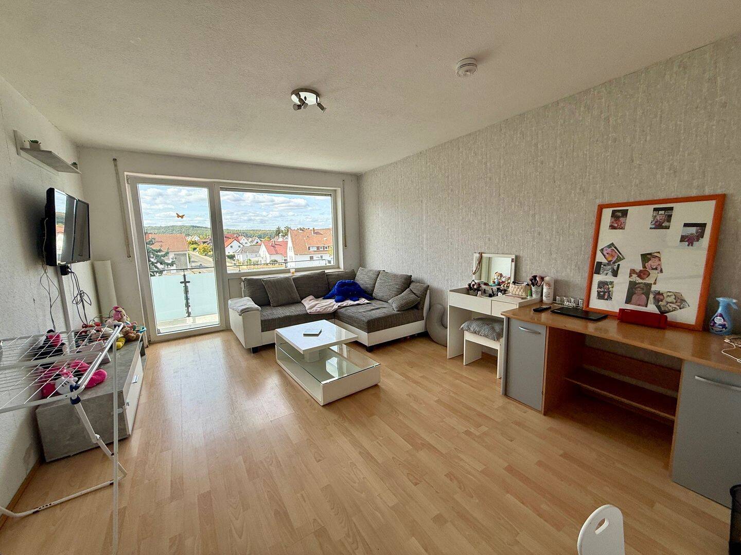 3-Zimmer-Wohnung mit Balkon in Hettenleidelheim, 67310 Hettenleidelheim
