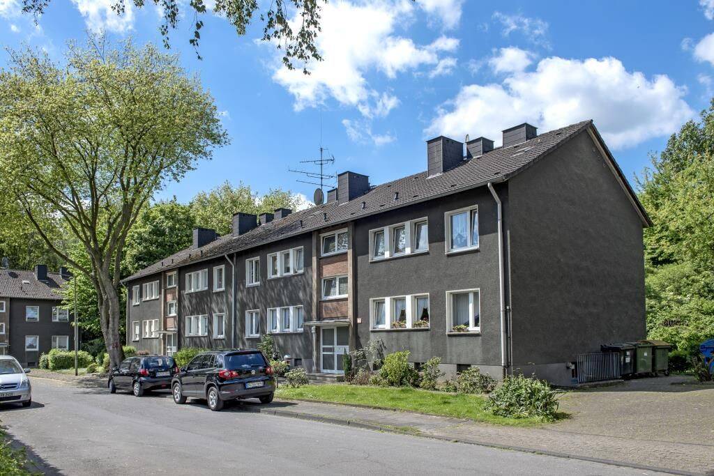 Mehr als gut geschnittene 2-Zimmer-Wohnung mit Dusche in Duisburg Obermeiderich, 47137 Duisburg (Mittelmeiderich Obermeiderich Untermeiderich)