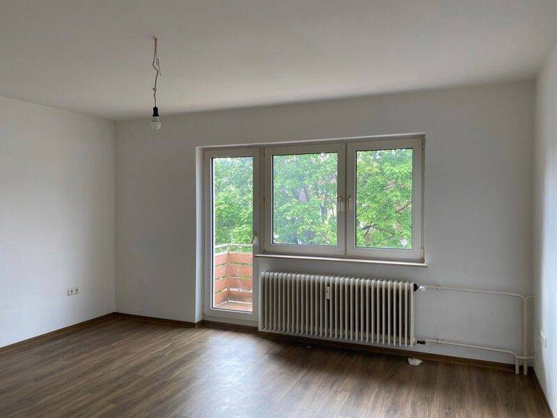1-Zimmer-Single-Wohnung mit Balkon, 61440 Oberursel (Taunus)