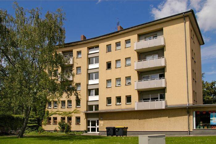 Charmante 3-Zimmer-Etagenwohnung in Duisburg  Vielseitig und hell!, 47228 Duisburg (Bergheim Friemersheim Hochemmerich Winkelhausen)