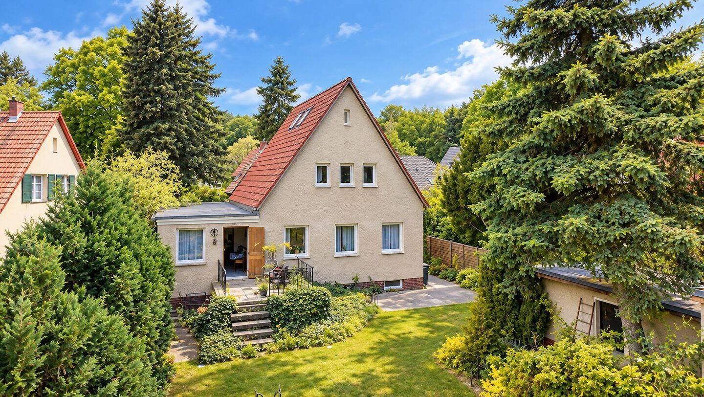 Haus + Bungalow mit vielen Gestaltungsmöglichkeiten & weiterem Baufeld in Potsdam, 14478 Potsdam (Industriegelände Schlaatz Teltower Vorstadt Waldstadt I Waldstadt II)