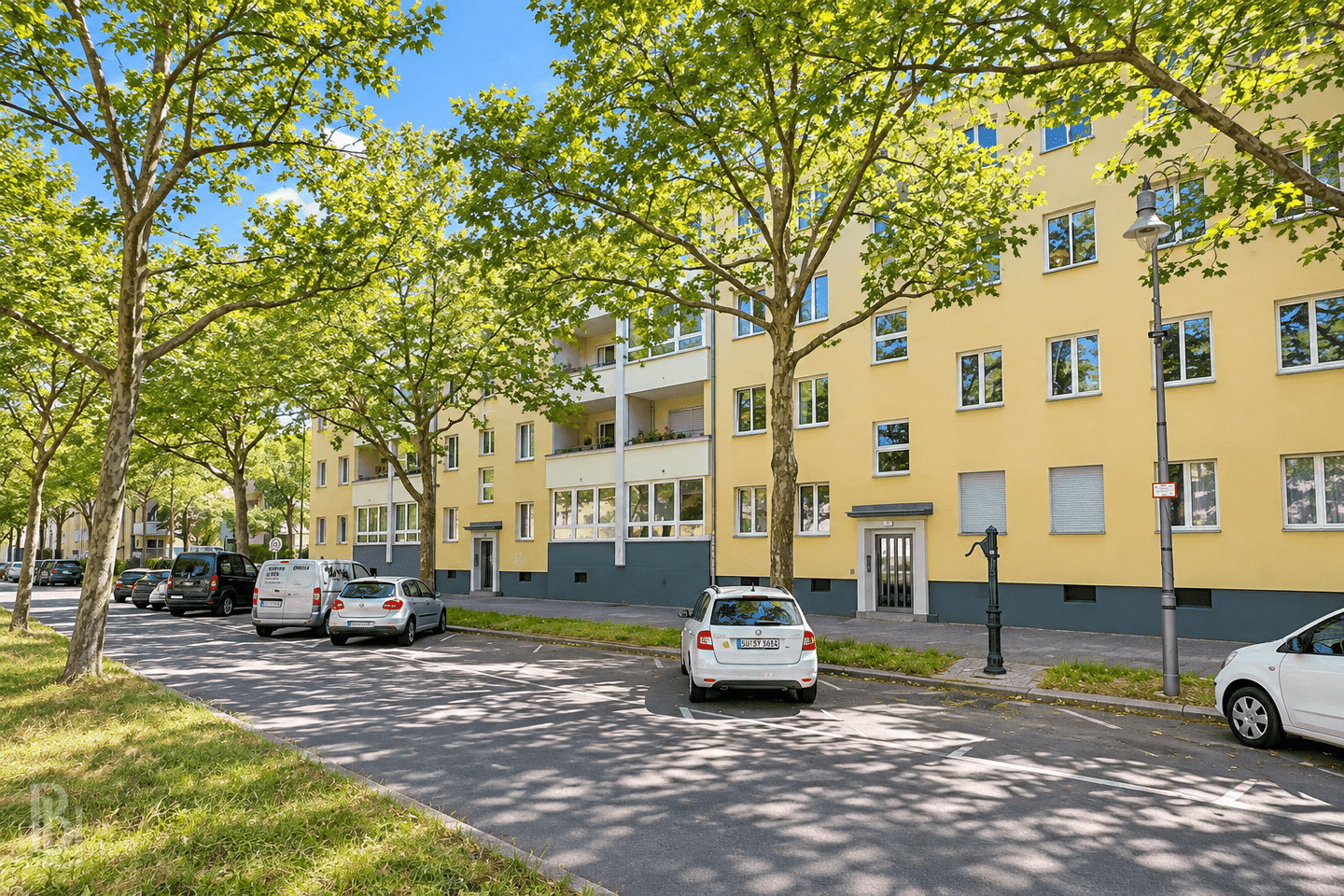 Westend von seiner schönsten Seite – Helle 2-Zimmer-Wohnung mit Balkon, 14050 Berlin (Charlottenburg-Wilmersdorf)