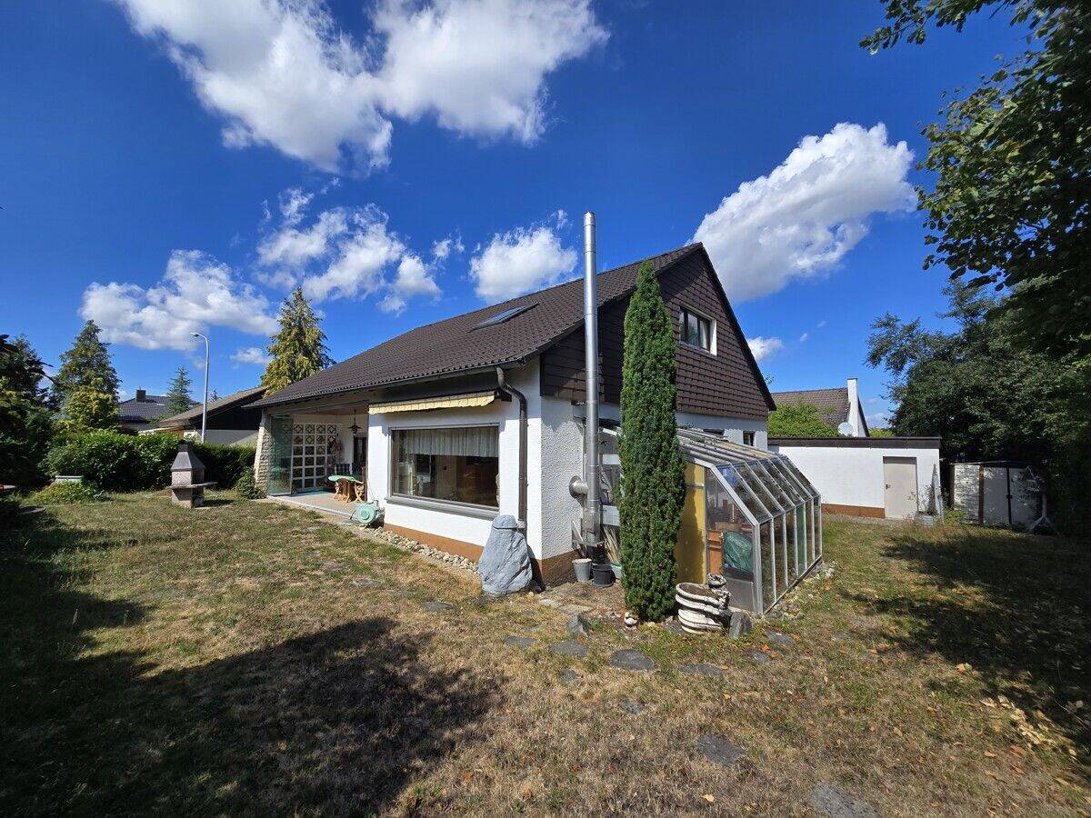 Einfamilienhaus mit schönem Grundstück in ruhiger Lage, Mössingen, 72116 Mössingen