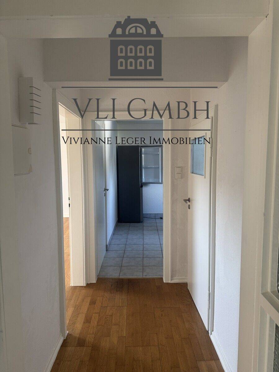 Attraktive 2-Zimmer-Wohnung mit neuer Einbauküche in zentraler Lage von Saarbrücken, 66123 Saarbrücken