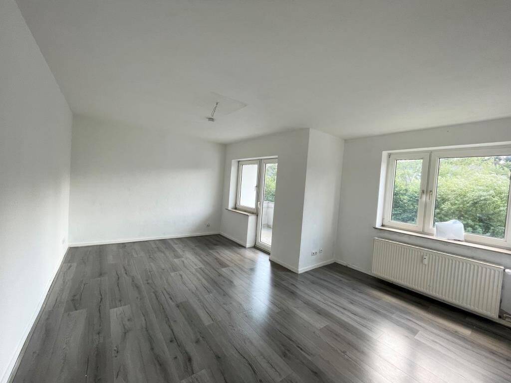 Ruhig gelegene 3-Zimmer-Wohnung mit Balkon in Hemer, 58675 Hemer