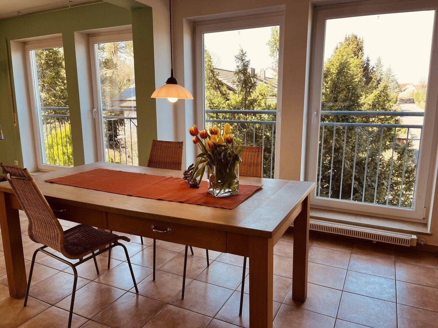Lichtdurchflutete 6,5 Zimmer Wohnung, 91094 Langensendelbach