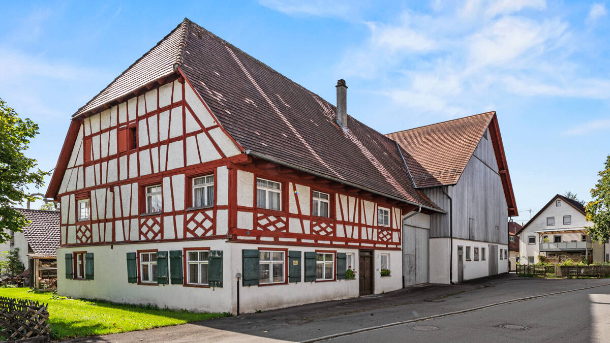 Bad Waldsee – Reute Denkmalgeschütztes Bauernhaus auf großzügigem Grundstück, 88339 Bad Waldsee