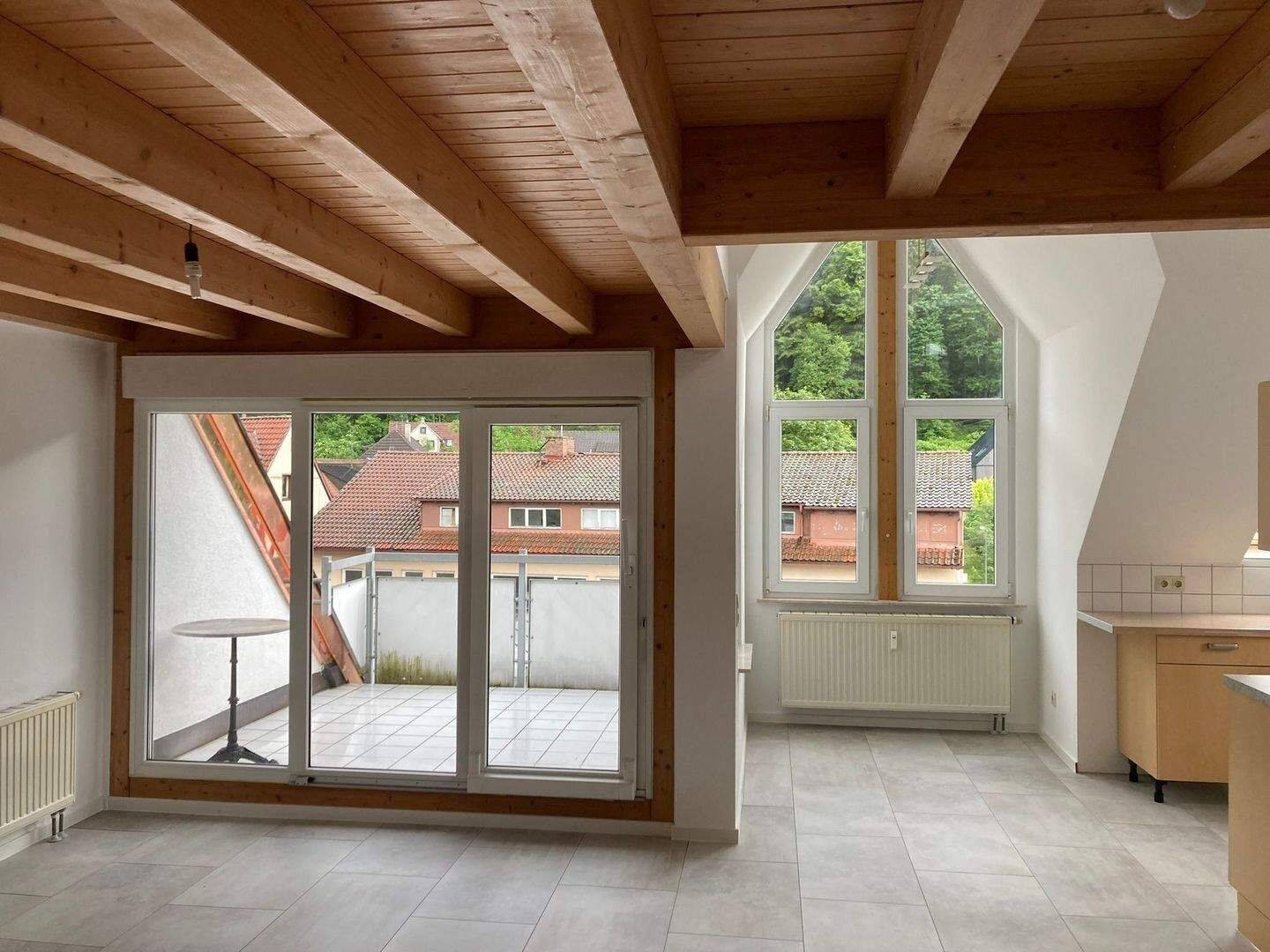 Wohnen auf zwei Ebenen: 3,5 Zimmer-Dachgeschoss-Maisonette-Wohnung in Albstadt-Tailfingen!, 72461 Albstadt
