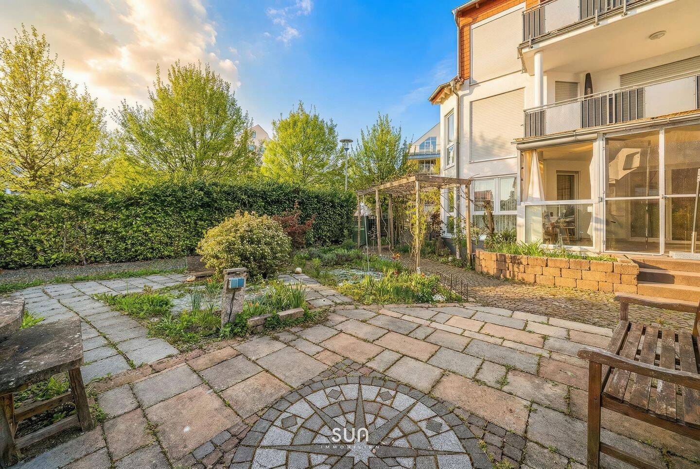 ZWEIFACH WOHNEN AUF 154 M² EG & SOUTERRAIN – Inkl. Garten & 2 Stellplätze in Langen!, 63225 Langen (Hessen)