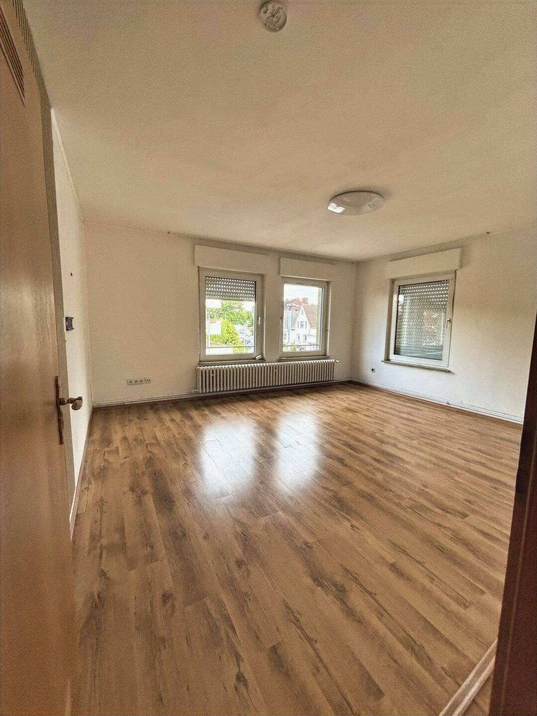 Großzügige Wohnung mit Balkon in Löhne, 32584 Löhne