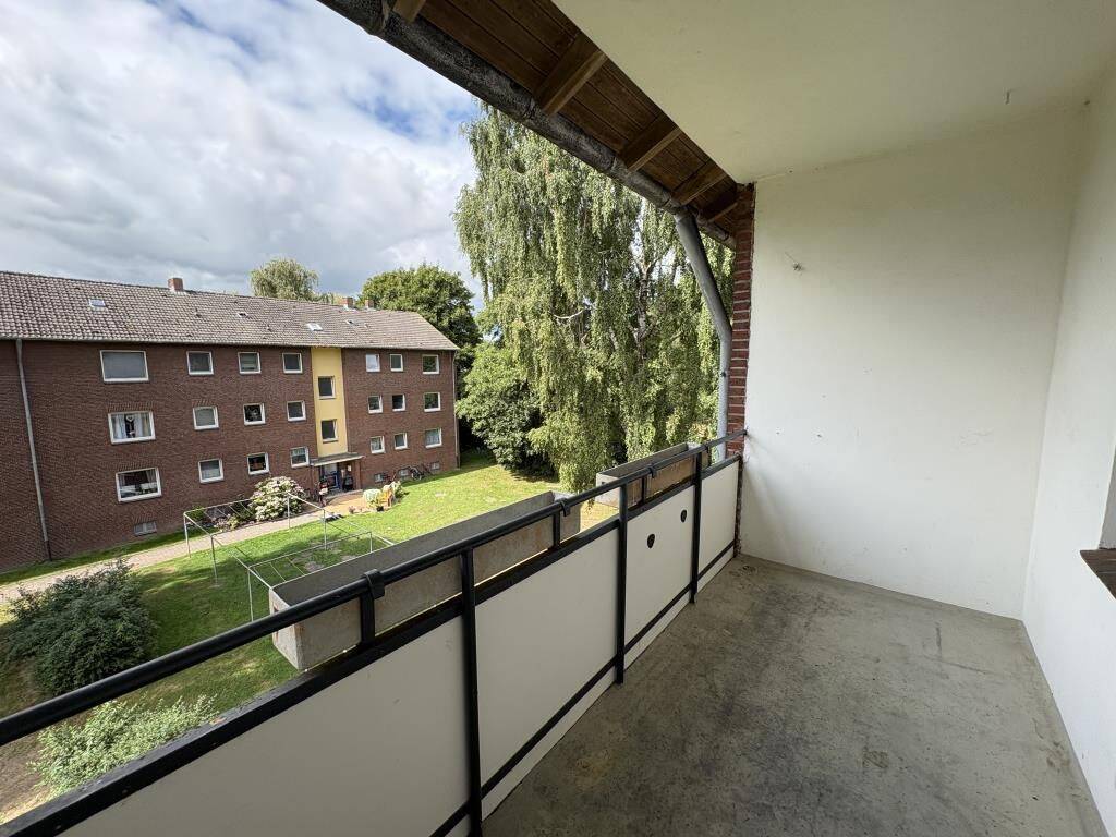Einziehen und Wohlfühlen! 2-Zimmer-Wohnung mit Balkon in Wilhelmshaven Fedderwardergroden!, 26388 Wilhelmshaven