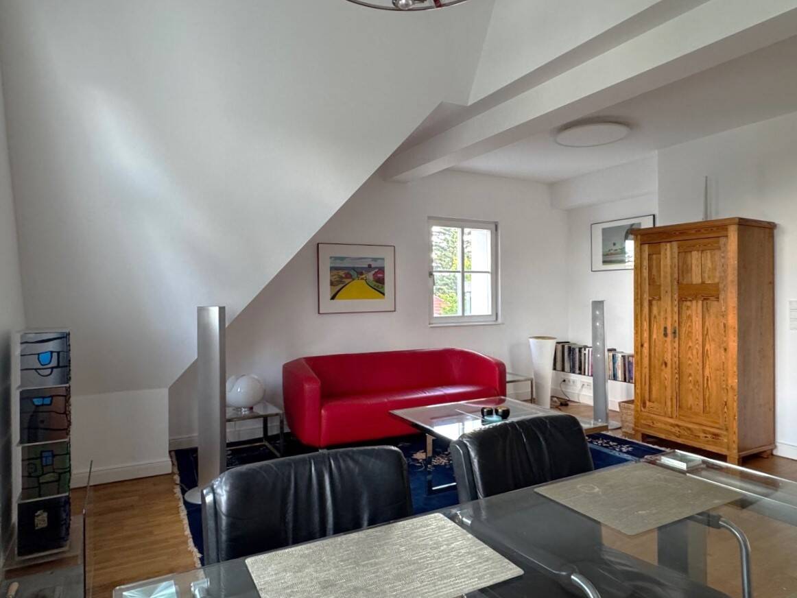 Traum Maisonette mit Dachterrasse! Möbliert auf Zeit!, 12247 Berlin (Steglitz-Zehlendorf Lankwitz Steglitz)