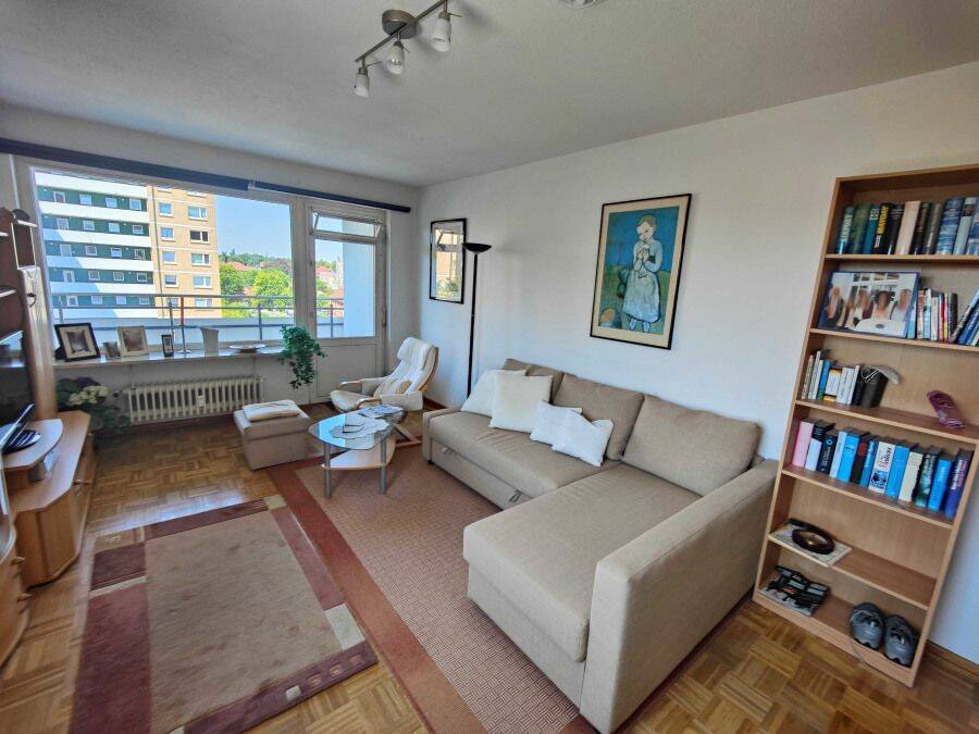 *** ZENTRAL IN UETERSEN * HELLES 1 ZIMMER APARTEMENT * SONNIGE LOGGIA * EBK * VOLLBAD ***, 25436 Uetersen