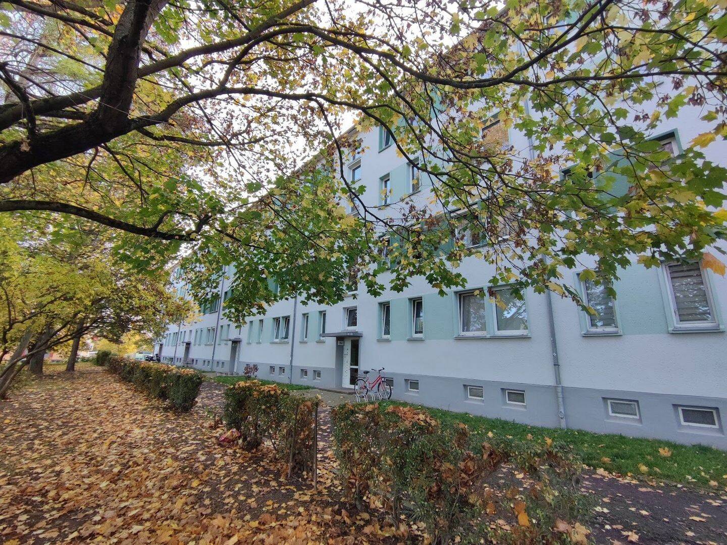 ZWEI ZIMMER frisch renoviert, 4668 Grimma