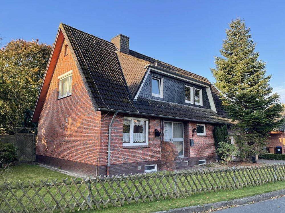 Geräumiges Einfamilienhaus in Sackgassenlage, 26419 Schortens (Stadt Wilhelmshaven)