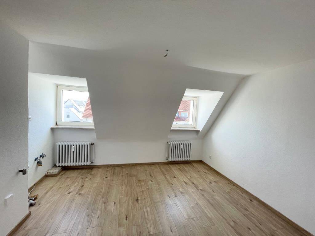 Attraktive und renvoierte 1-Zimmer-Wohnung in Menden Platte Heide, 58708 Menden (Sauerland)