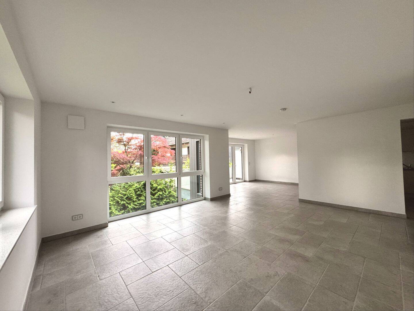 VIEL PLATZ-ERSTKLASSIGES WOHNEN-2 BALKONE, 24558 Henstedt-Ulzburg