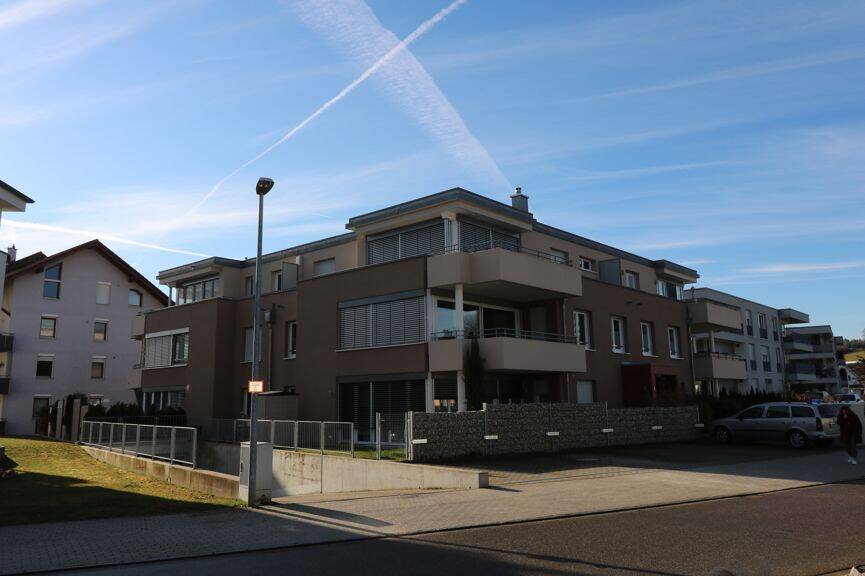 Großzügige 4-Zimmerwohnung in ruhiger Lage | 2 Tiefgaragenplätze, Balkon & Keller, 79664 Wehr