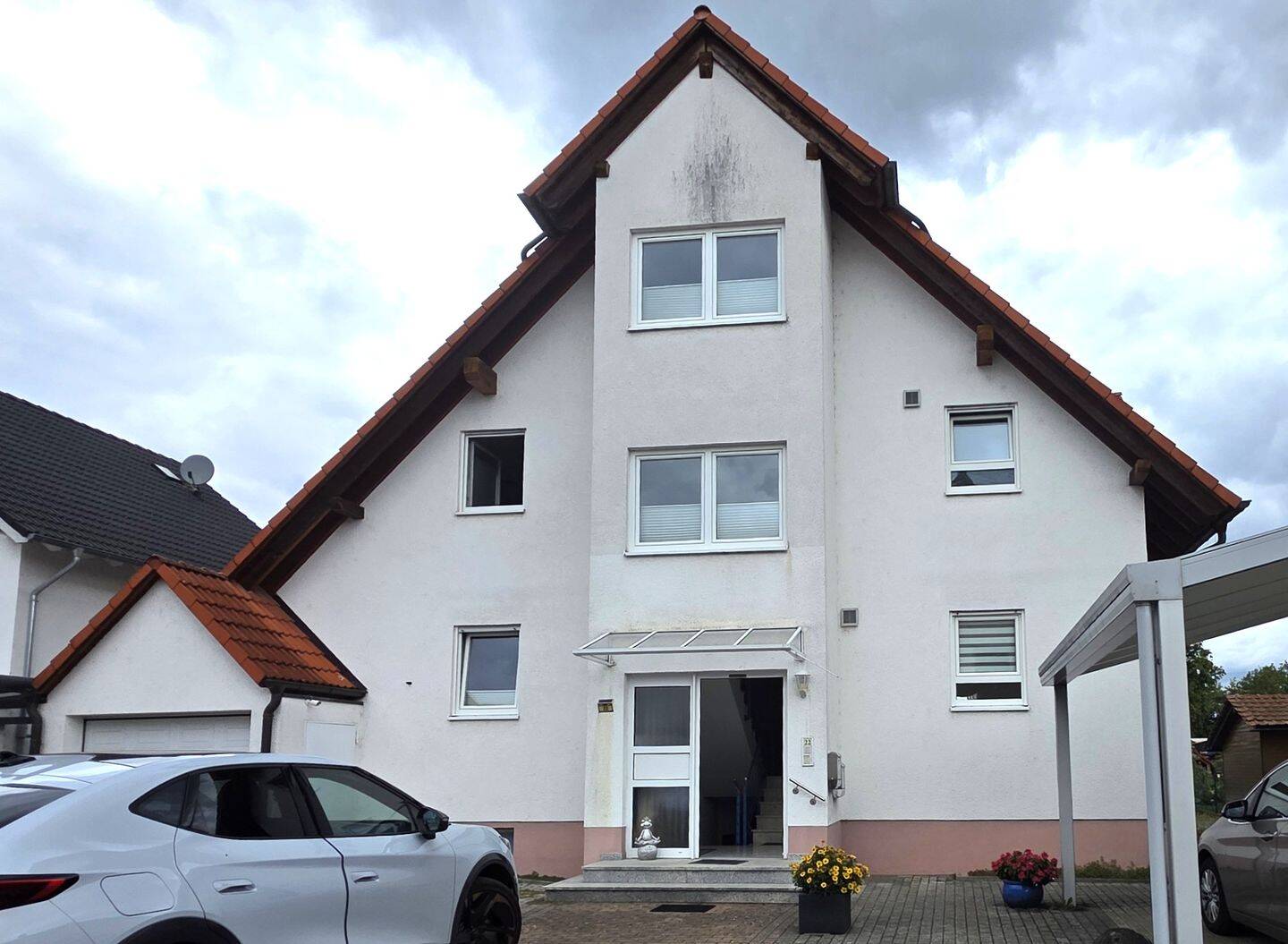 ~~ GEPFLEGTE 3 ZIMMER DACHGESCHOSSWOHNUNG MIT BALKON, KELLERRAUM UND STELLPLATZ ~~, 76744 Wörth am Rhein