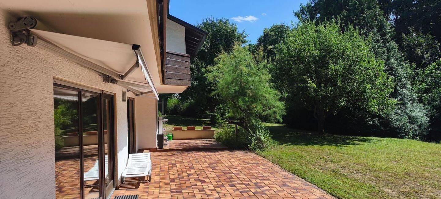 Lichtdurchflutetes, großzügiges Einfamilienhaus mit viel Privatsphäre, 89355 Gundremmingen