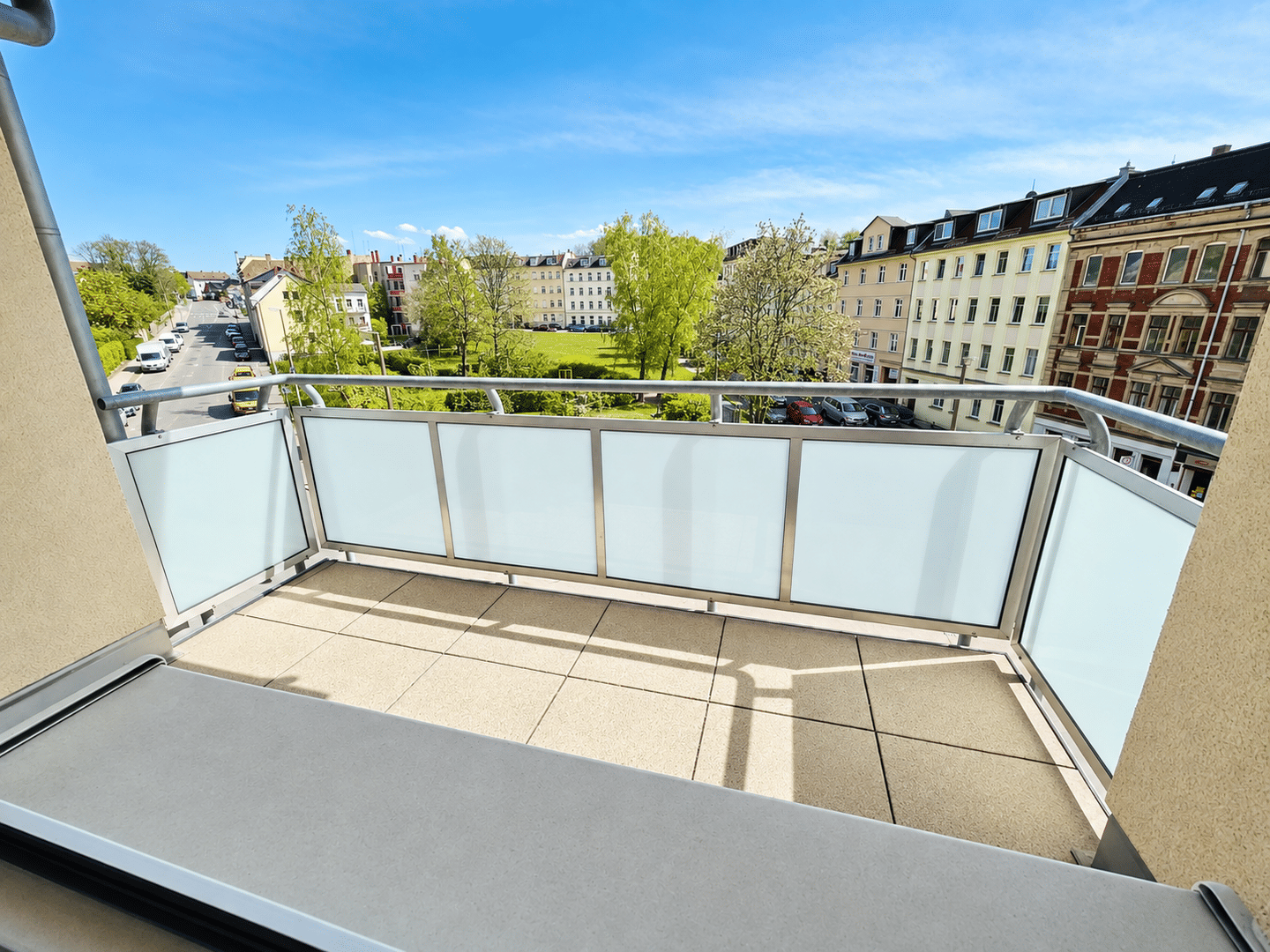 2 Raum Wohnungen mit Balkon, Bad mit Dusche und Aufzug im Haus – Im Geraer Ostviertel., 7545 Gera (Bieblach Innenstadt Ostviertel Pforten Untermhaus)