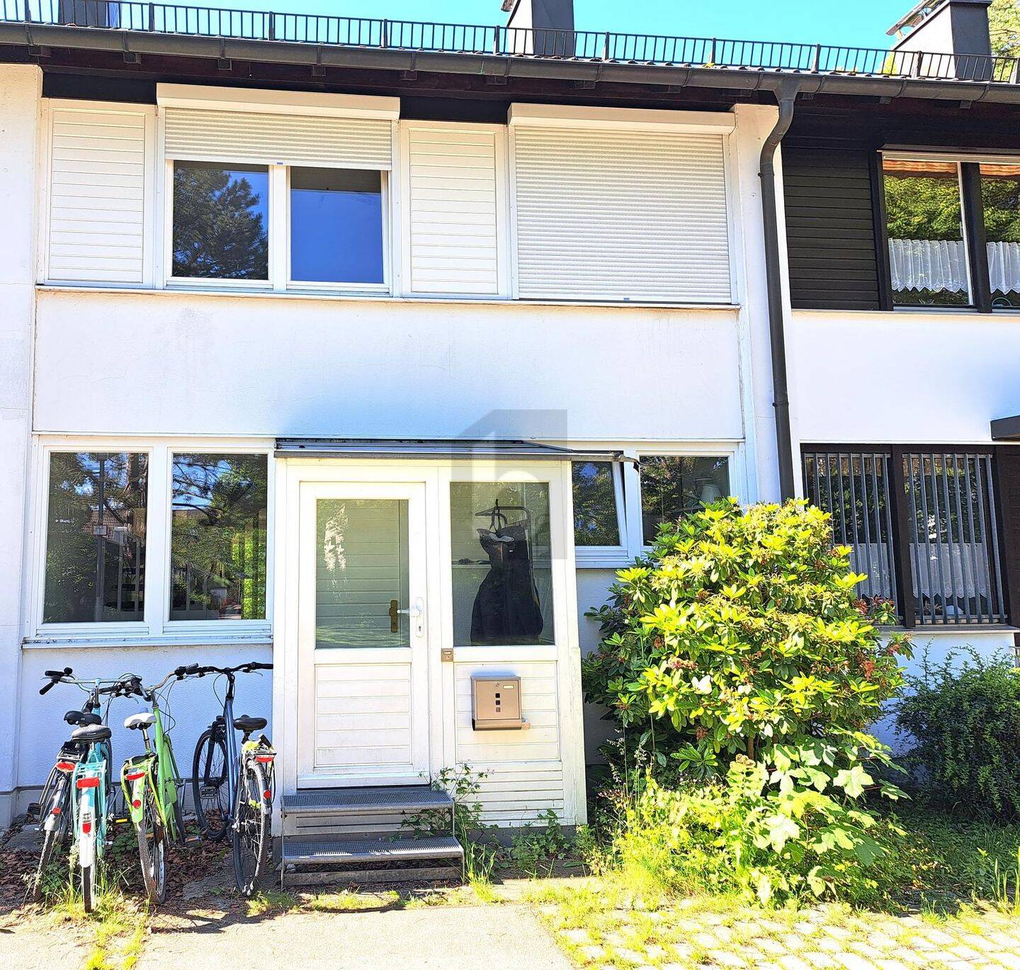FAMILIENTRAUM IN RUHIGER LAGE + GARAGE, 85521 Ottobrunn