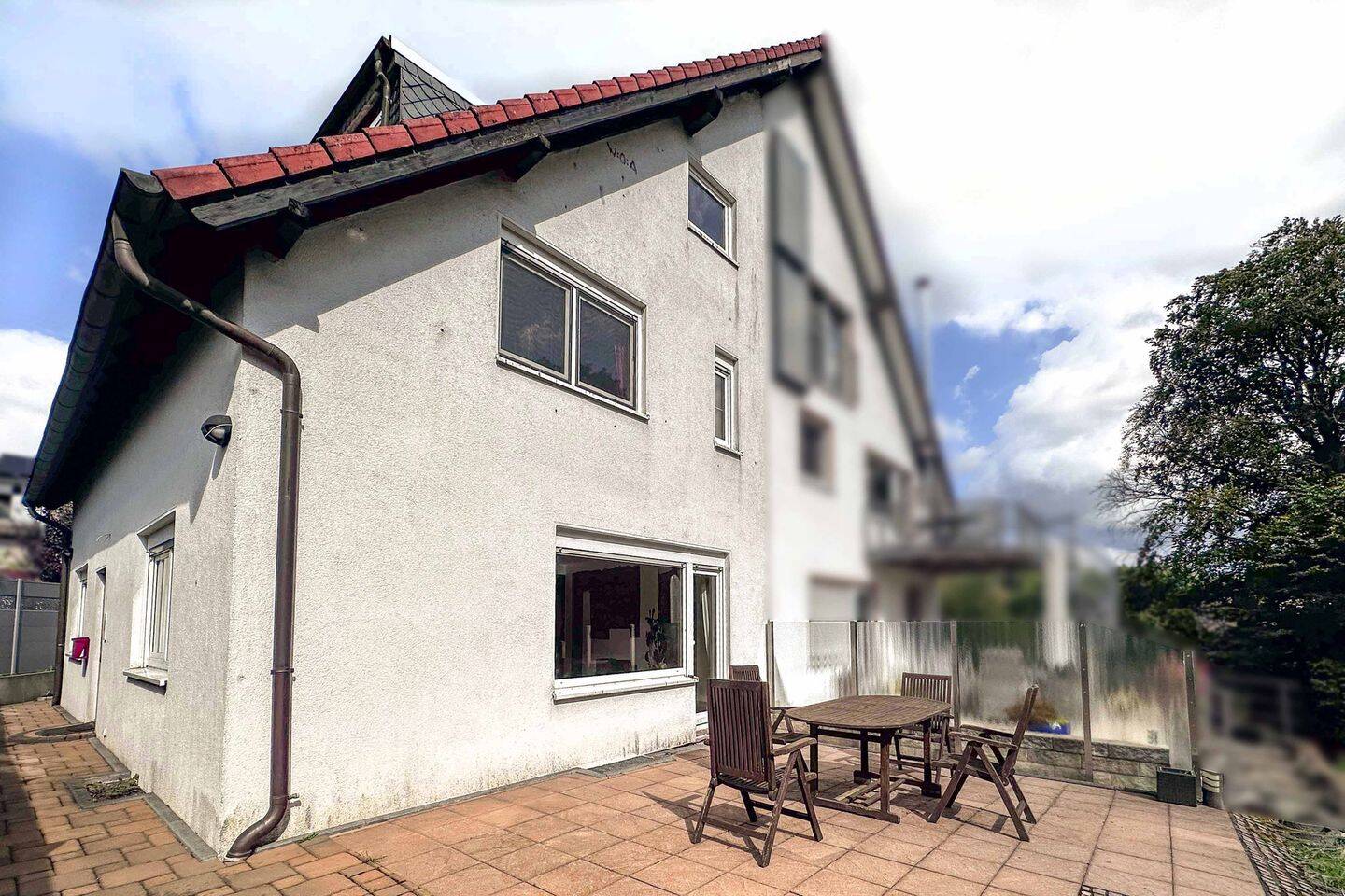 Wohnkomfort in naturnaher Lage – 5-Zi.-DHH mit Doppelgarage in Radevormwald, 42477 Radevormwald