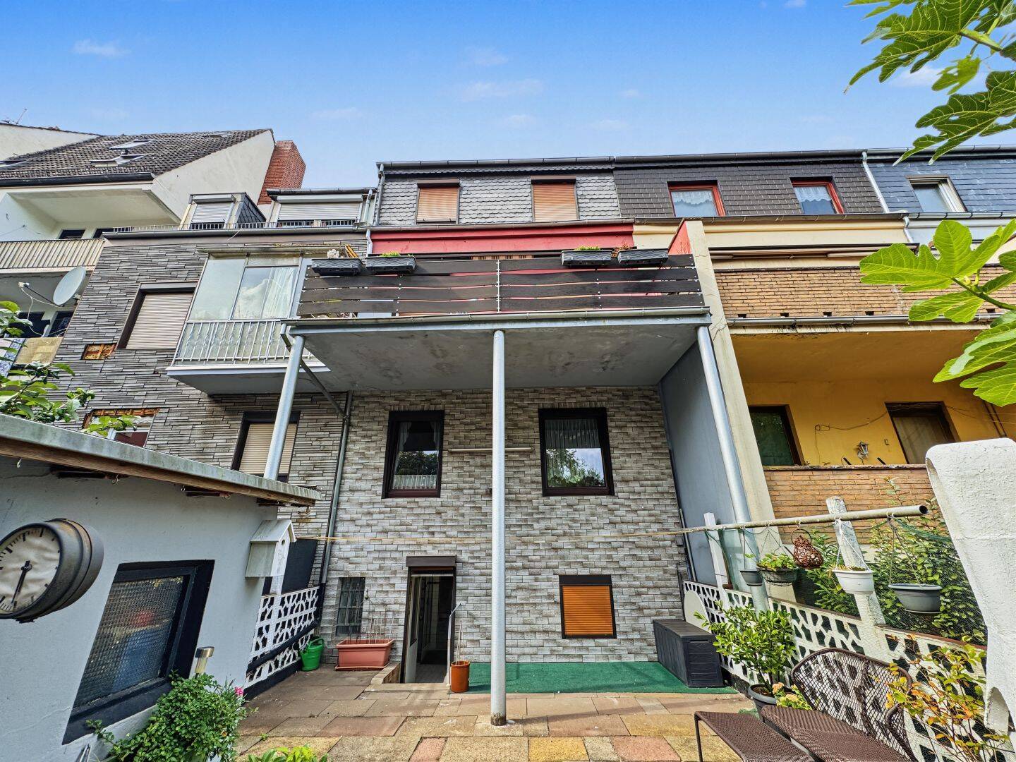 Bremen-Gröpelingen: Charmantes Reihenmittelhaus mit viel Platz für die ganze Familie, 28239 Bremen (Gröpelingen Ohlenhof Oslebshausen)
