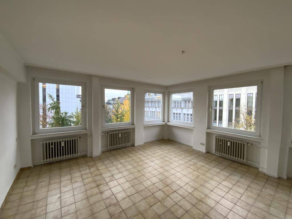 Bequem mit dem Aufzug ins 4.Obergeschoss: Tolle 2 Zimmer-Wohnung in Hagen Zentrum!, 58095 Hagen (Hochschulviertel Mittelstadt Wehringhausen)