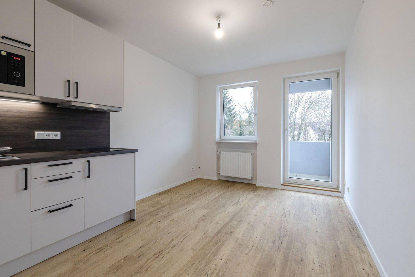 Erstbezug nach Kernsanierung – Kleine 1-Zimmer Wohnung mit schönem Balkon in München-Giesing, 81549 München (Obergiesing Ramersdorf-Perlach Untergiesing-Harlaching)