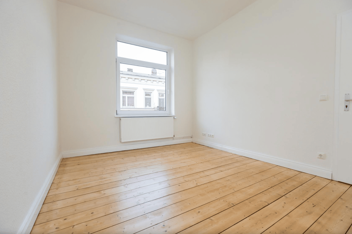 15 qm großes WG-Zimmer zum 01.11. in Hamburg Heimfeld – Nähe der TUHH, 21075 Hamburg (Harburg Eißendorf Hausbruch Heimfeld)
