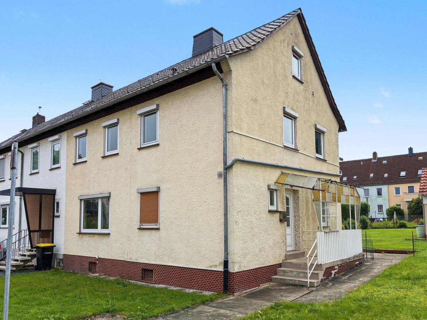 Reihenendhaus am Ende einer ruhigen Stichstraße in Lohfelden, 34253 Lohfelden