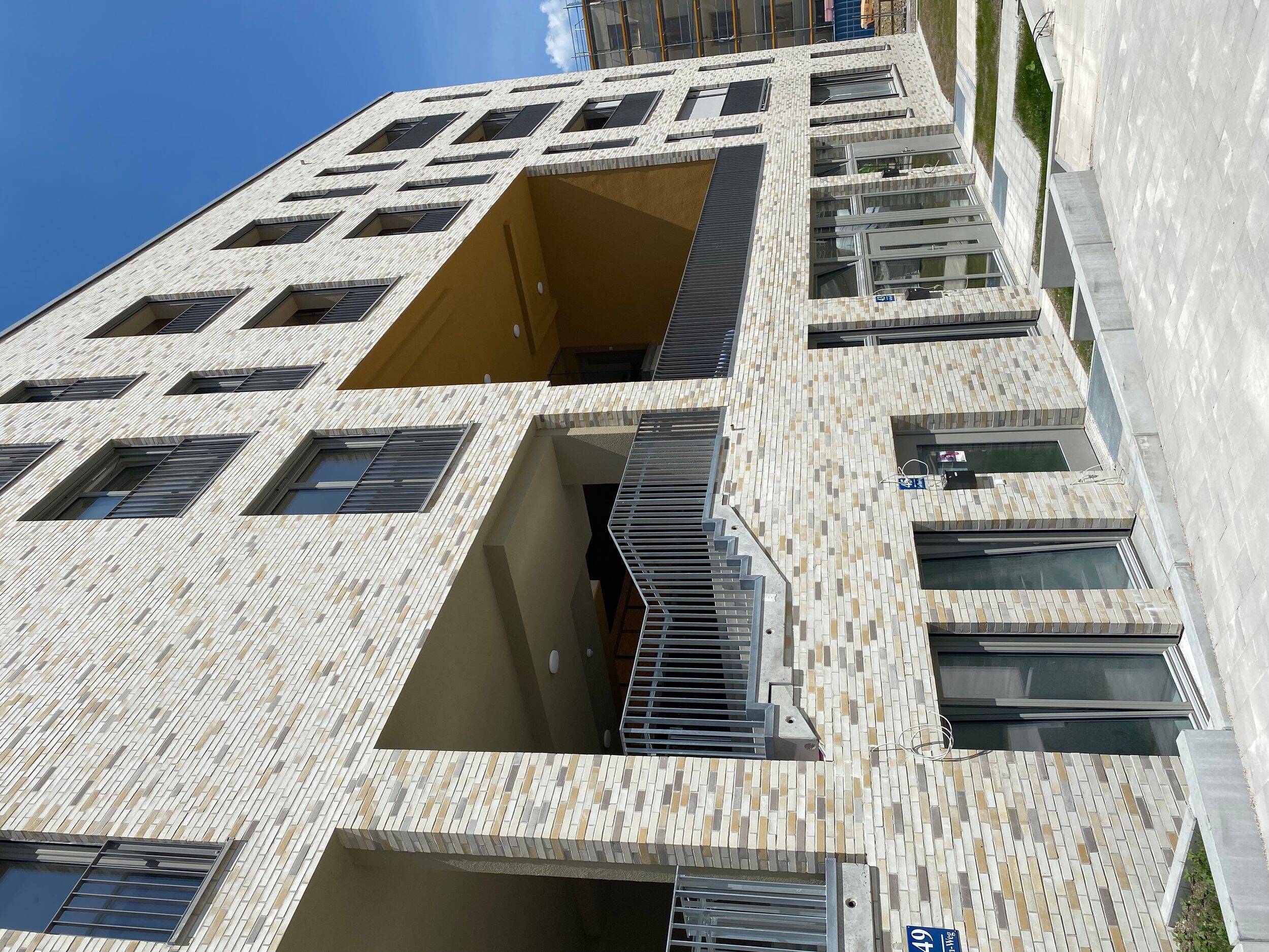 Moderne 5-Zimmer-Wohnung mit Loggia in Freiham, 81248 München (Aubing-Lochhausen-Langwied)