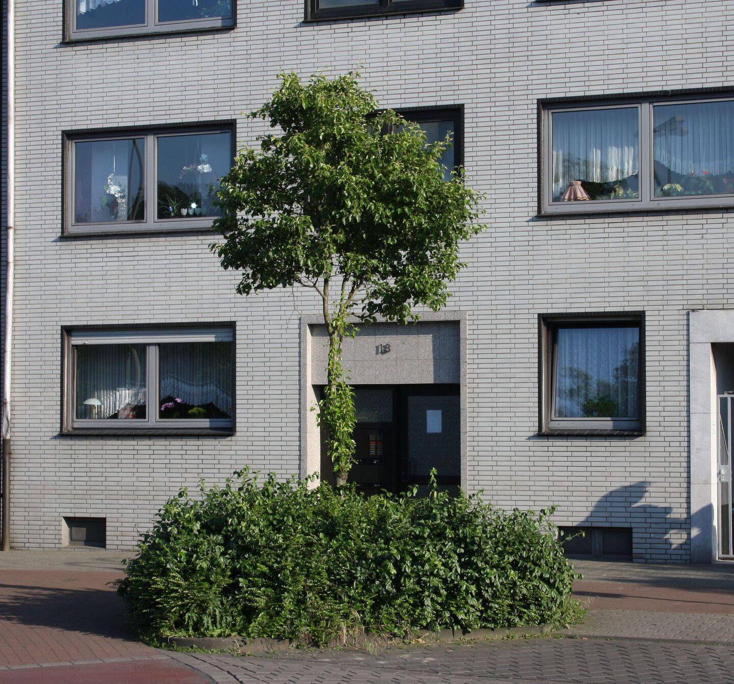 Helle 2,5 Raum Wohnung, 47137 Duisburg (Mittelmeiderich Obermeiderich Untermeiderich)