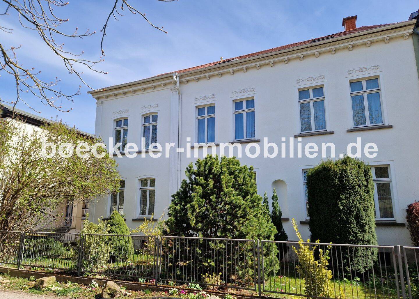 Hier wartet ihr Wohnvergnügen, 6618 Naumburg (Saale)
