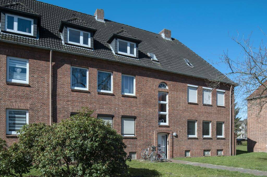 3-Zimmer-Wohnung in beliebeter Wohngegend, 26382 Wilhelmshaven (Bant Heppens Innenhafen Innenstadt Siebethsburg)