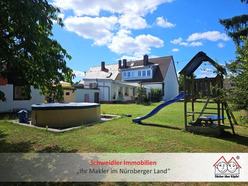 Mehr als ein Haus! Kernsanierte Doppelhaushälfte mit genehmigter Anbauoption in Nbg.-Buchenbühl, 90411 Nürnberg