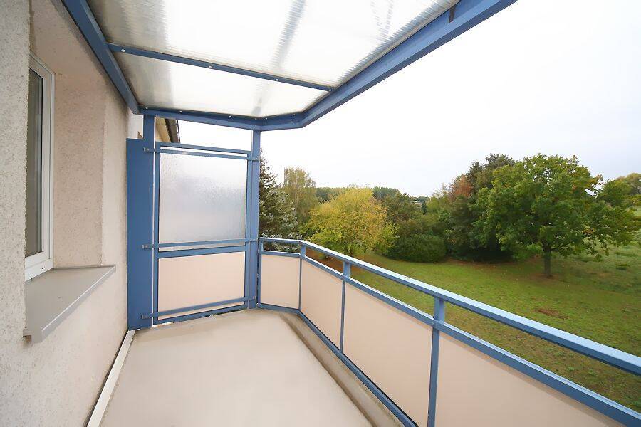 Helle 3-Zimmer-Wohnung mit Tageslichtbad und familienfreundlichem Umfeld, 6311 Helbra