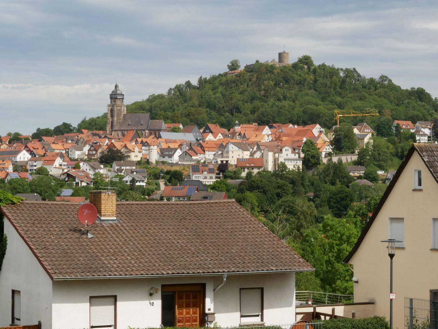 Kompakte, helle 3 Zimmerwohnung im 2.OG eines 6 Parteienhauses, 34576 Homberg (Efze)